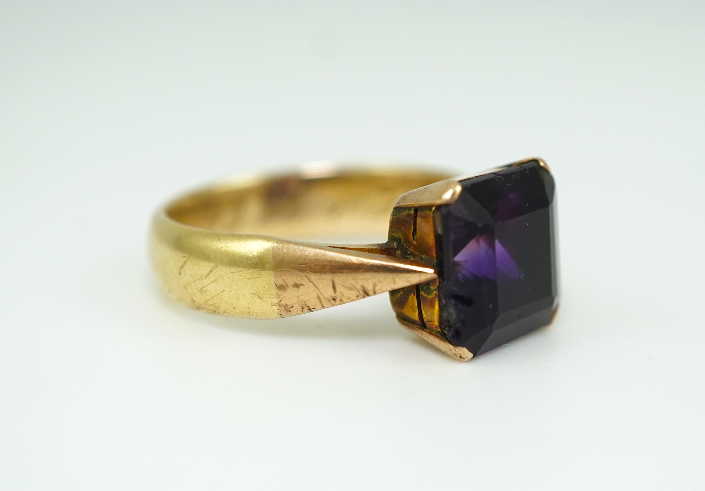 A late Victorian amethyst ring, circa 1893